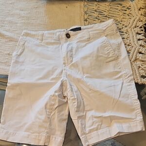 Aeropostale Women's White Flat Front Shorts 6" Inseam Cotton Stretch Size 6